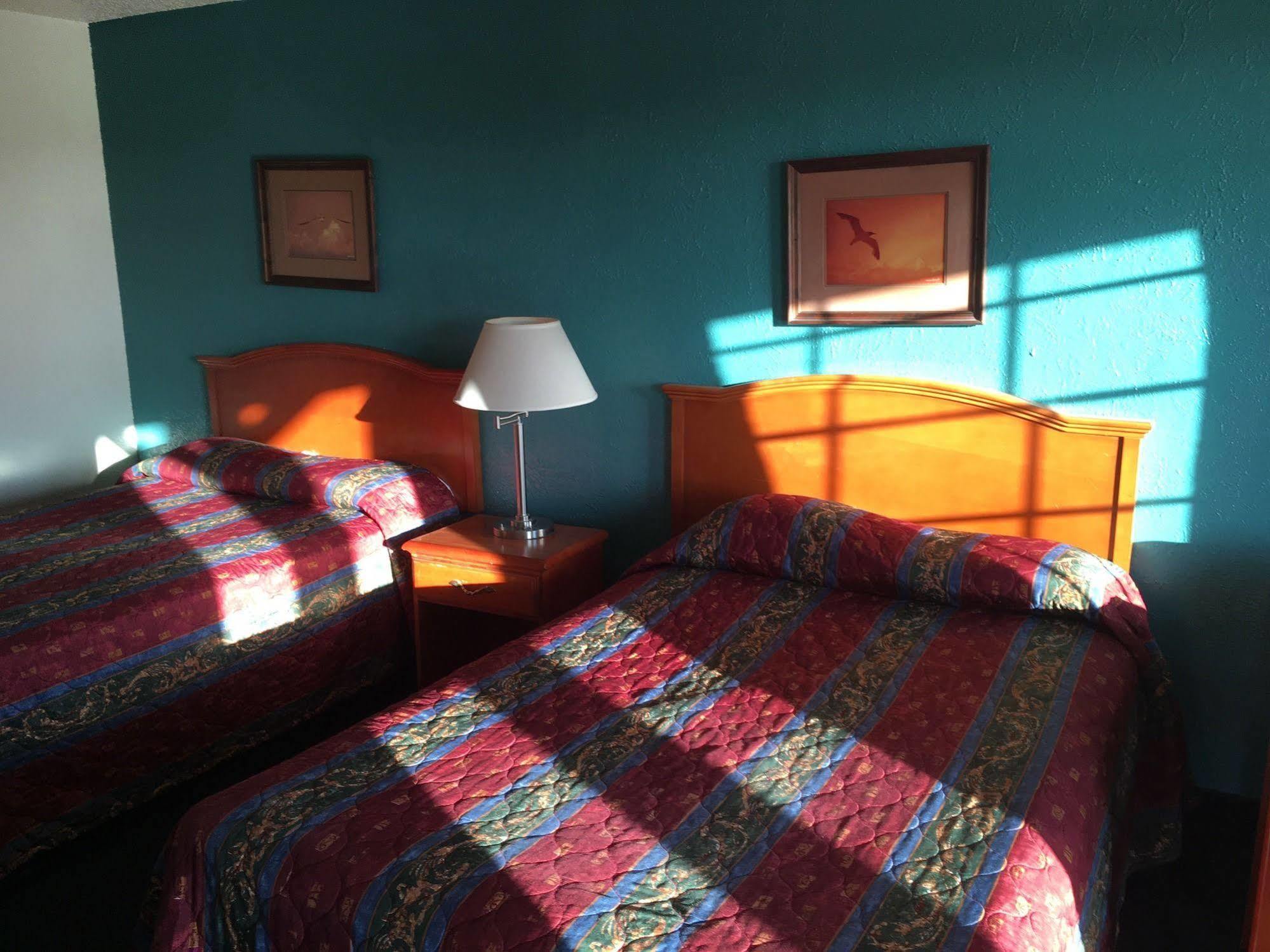 Chaparral Motel 拉瓦卡港 外观 照片